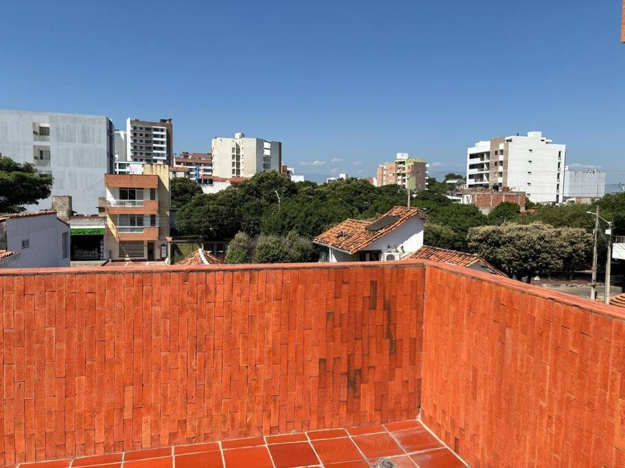 Lujosa Casa, Excelente Sector, Amplia Con Piscina Villa Cúcuta Eksteriør billede